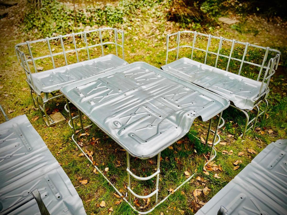 Haraburdi Recyclart Hotel Kostelec nad Orlicí 외부 사진